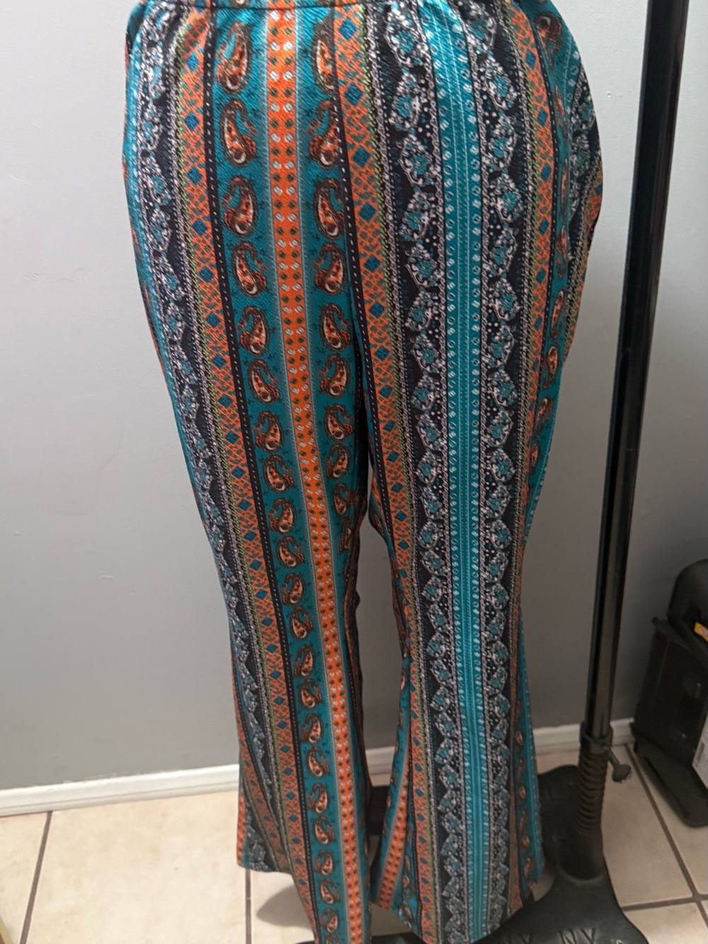 SHEIN Teal & Orange Paisley Stripe Wide-Leg Pants